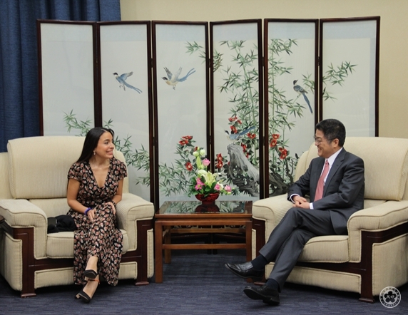 Meeting with Vice Foreign Minister Le Yucheng